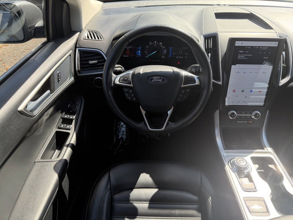 Used 2024 Ford Edge SEL image 15