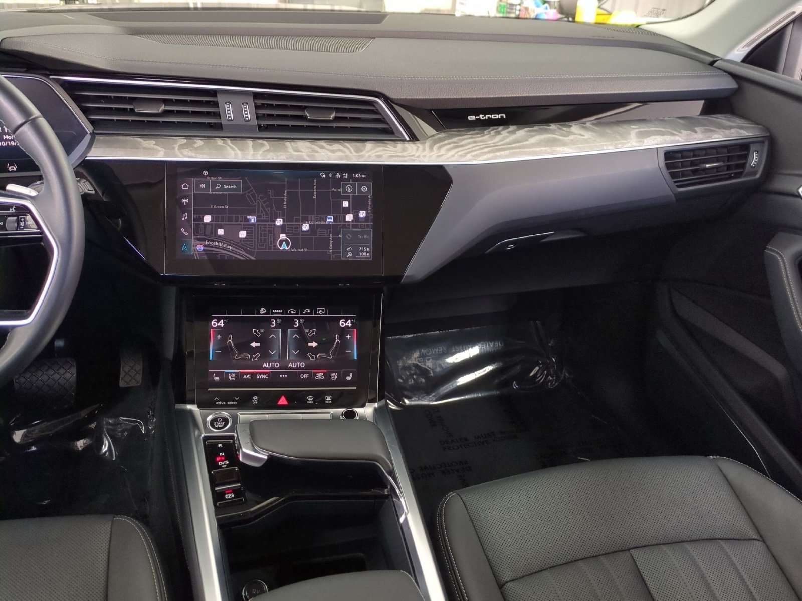 Used 2024 Audi Q8 e-tron Premium Plus w/ Premium Plus Package AWD/4WD image 8