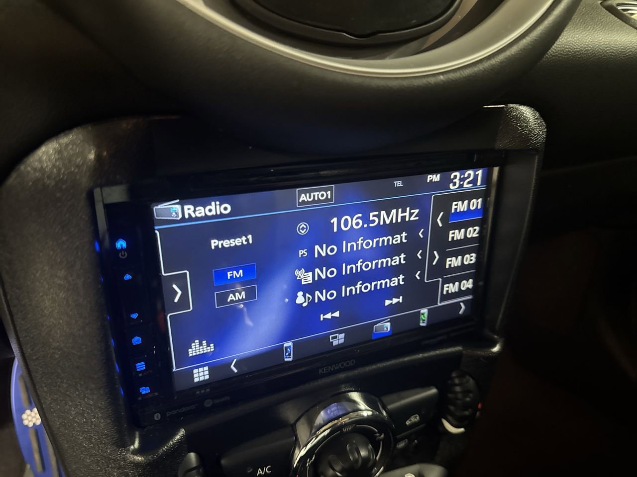 Used 2013 MINI Cooper Hardtop image 24