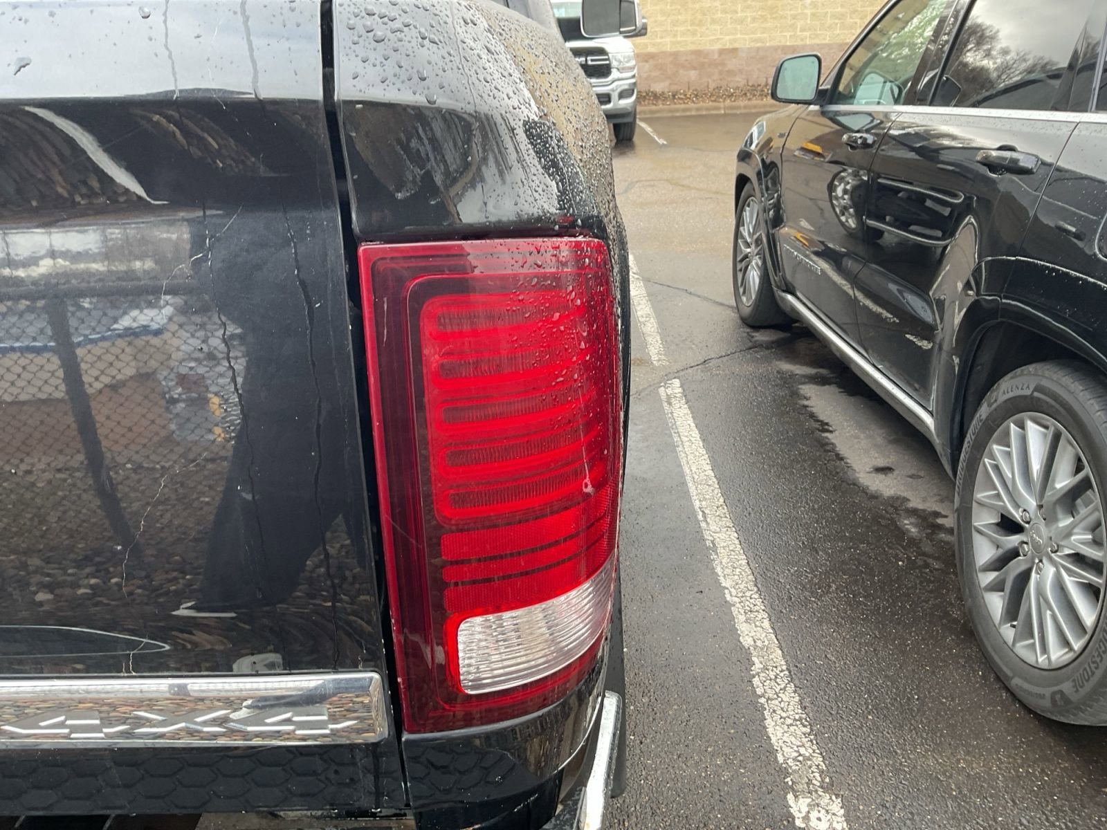 Used 2016 RAM 2500 Limited AWD/4WD image 31