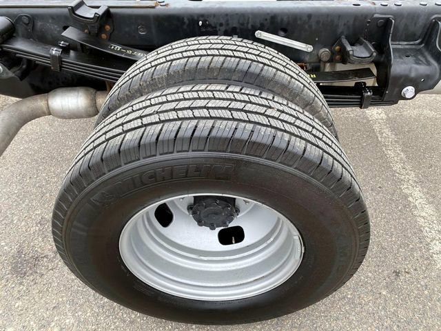 Used 2024 Ford F350 XL w/ XL Chrome Package image 24