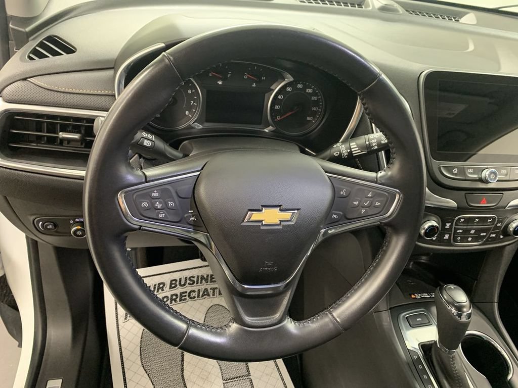 Used 2020 Chevrolet Equinox Premier AWD/4WD image 12
