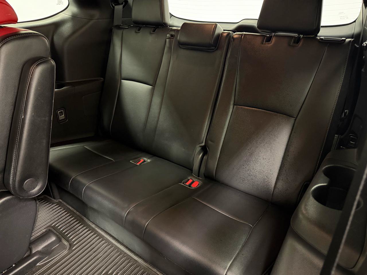 Used 2023 Toyota Highlander XSE FWD image 10
