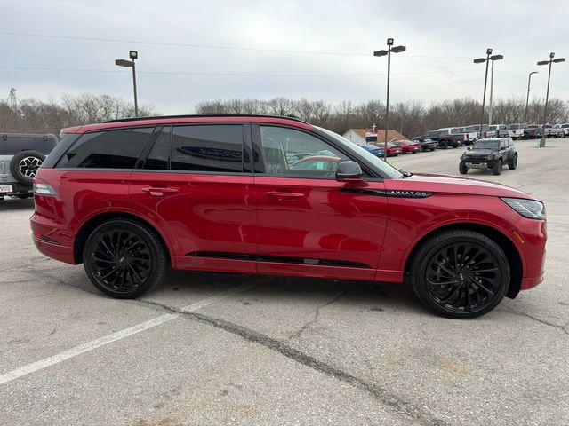 Used 2025 Lincoln Aviator Reserve w/ Equipment Group 201A image 8