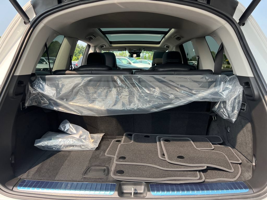 New 2026 Mercedes-Benz GLS 450 4MATIC image 7