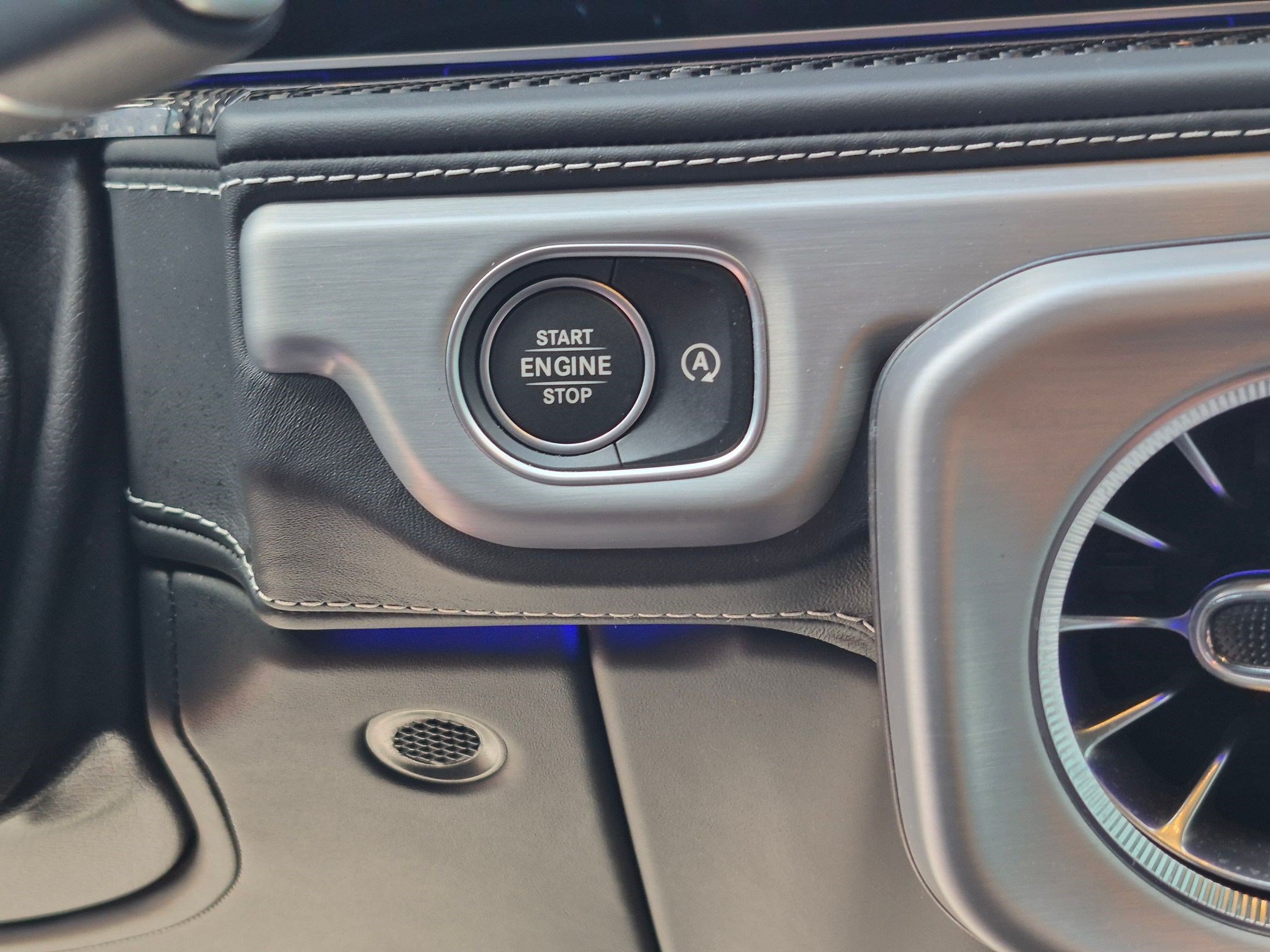 Used 2025 Mercedes-Benz G 63 AMG 4MATIC image 19