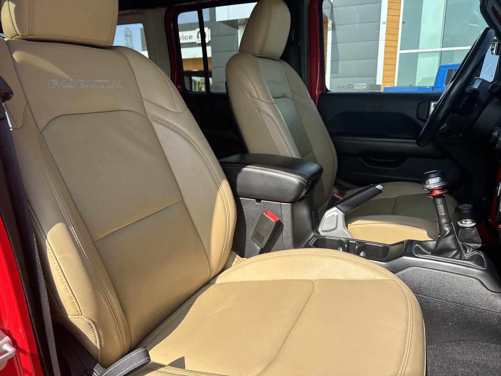 Used 2018 Jeep Wrangler Unlimited Rubicon w/ Uconnect 4C Nav & Sound Group AWD/4WD image 10