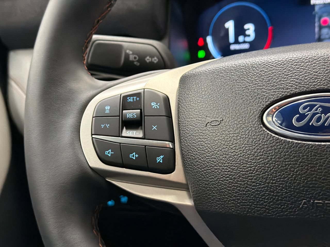 New 2026 Ford Explorer Active w/ Active Comfort Package AWD/4WD image 24
