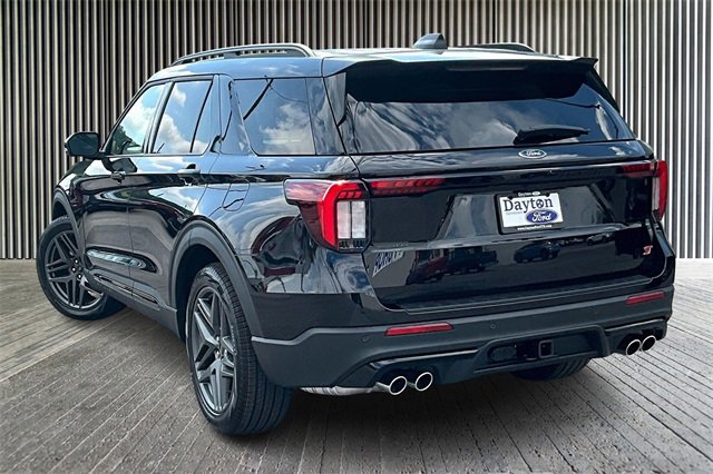 New 2025 Ford Explorer ST image 3