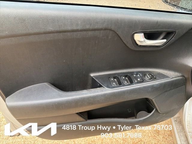 Used 2020 Kia Rio LX FWD image 13