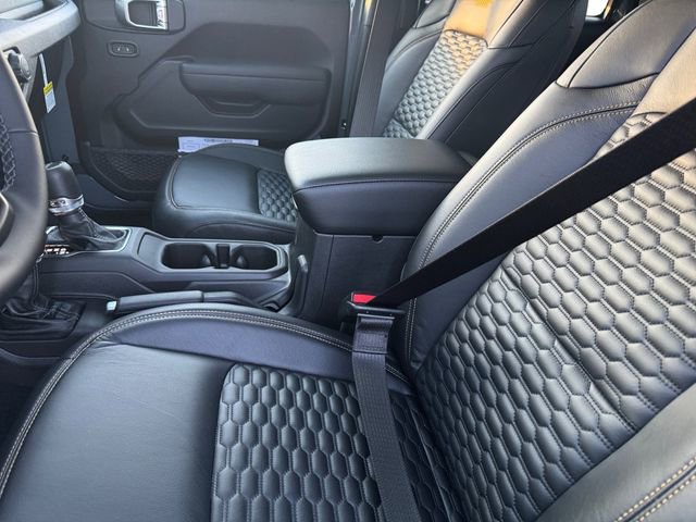 New 2026 Jeep Gladiator Sport image 14