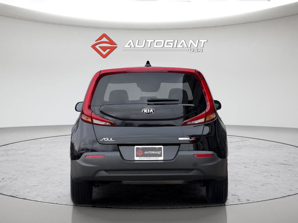 Used 2021 Kia Soul S FWD image 9