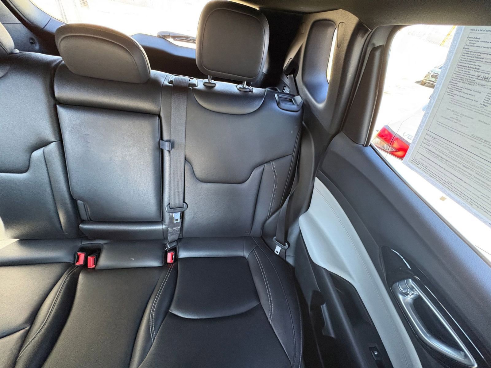 Used 2025 Jeep Compass Limited AWD/4WD image 38