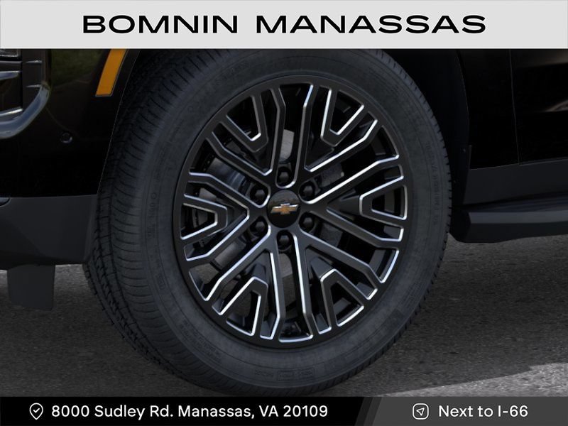 New 2026 Chevrolet Suburban RST w/ Comfort Package AWD/4WD image 9