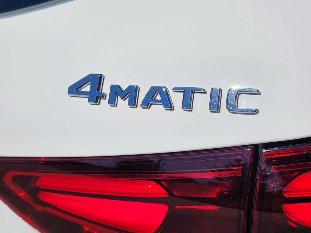 New 2025 Mercedes-Benz GLA 250 4MATIC image 15