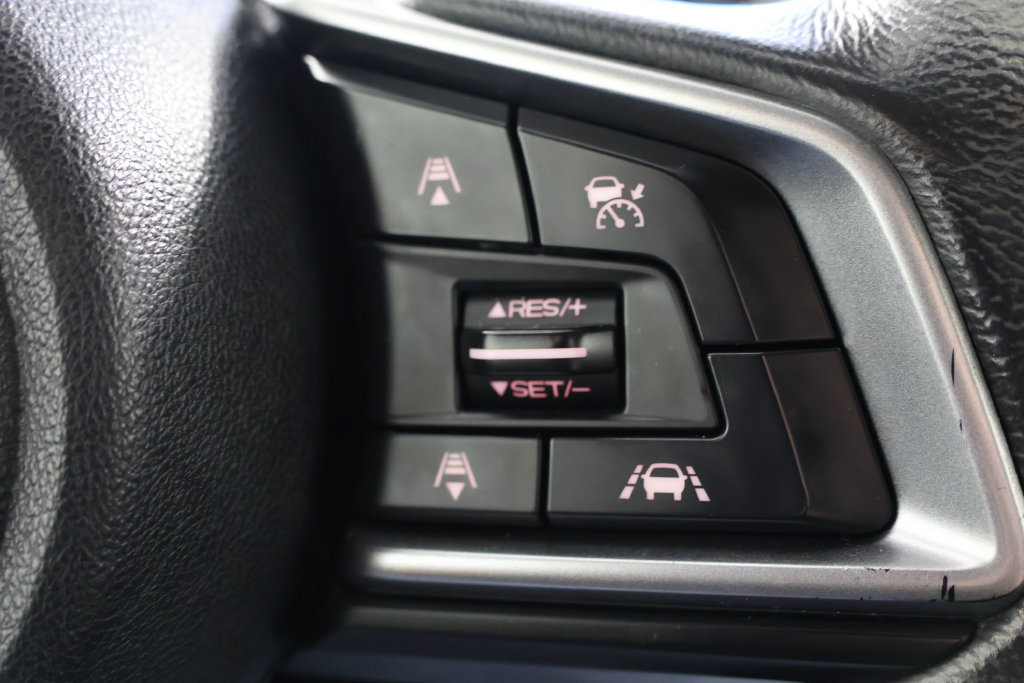Used 2018 Subaru Crosstrek 2.0i Limited AWD/4WD image 12
