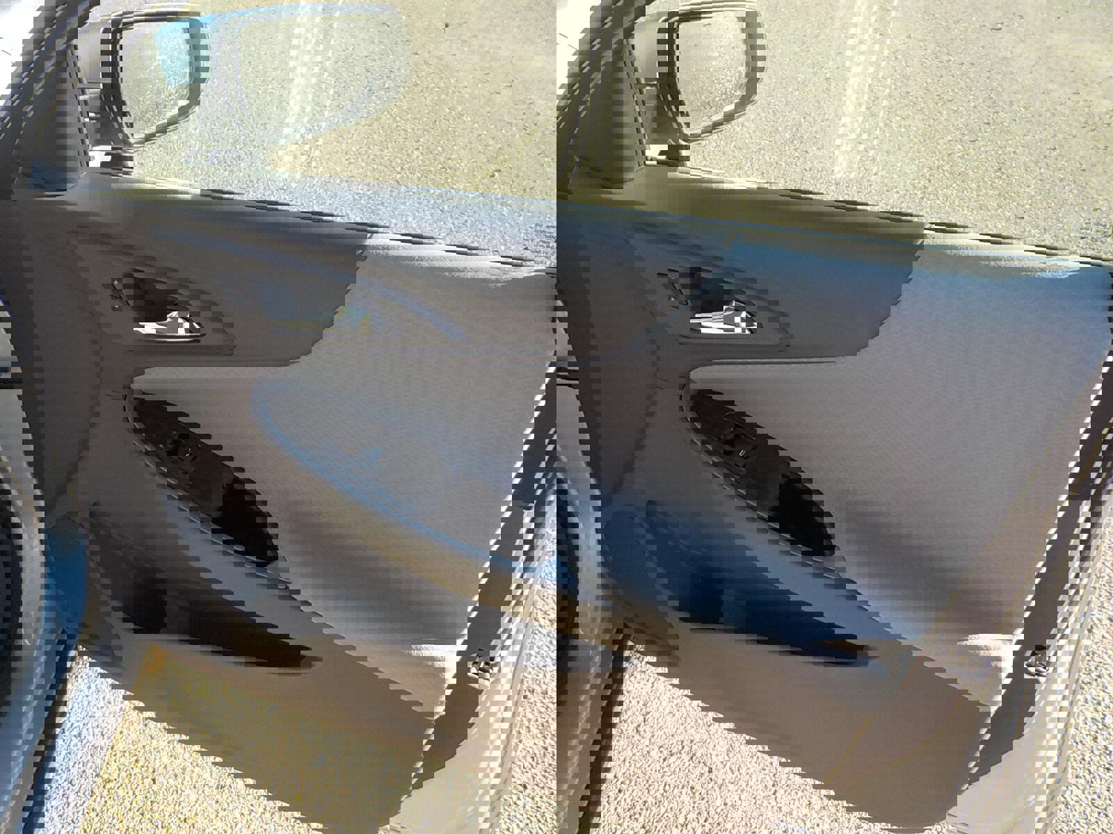 Used 2020 Chevrolet Malibu LS w/ Driver Confidence Package II image 14