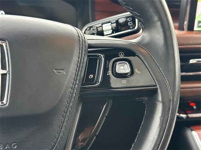 Used 2022 Lincoln Aviator Reserve w/ Equipment Group 201A image 25