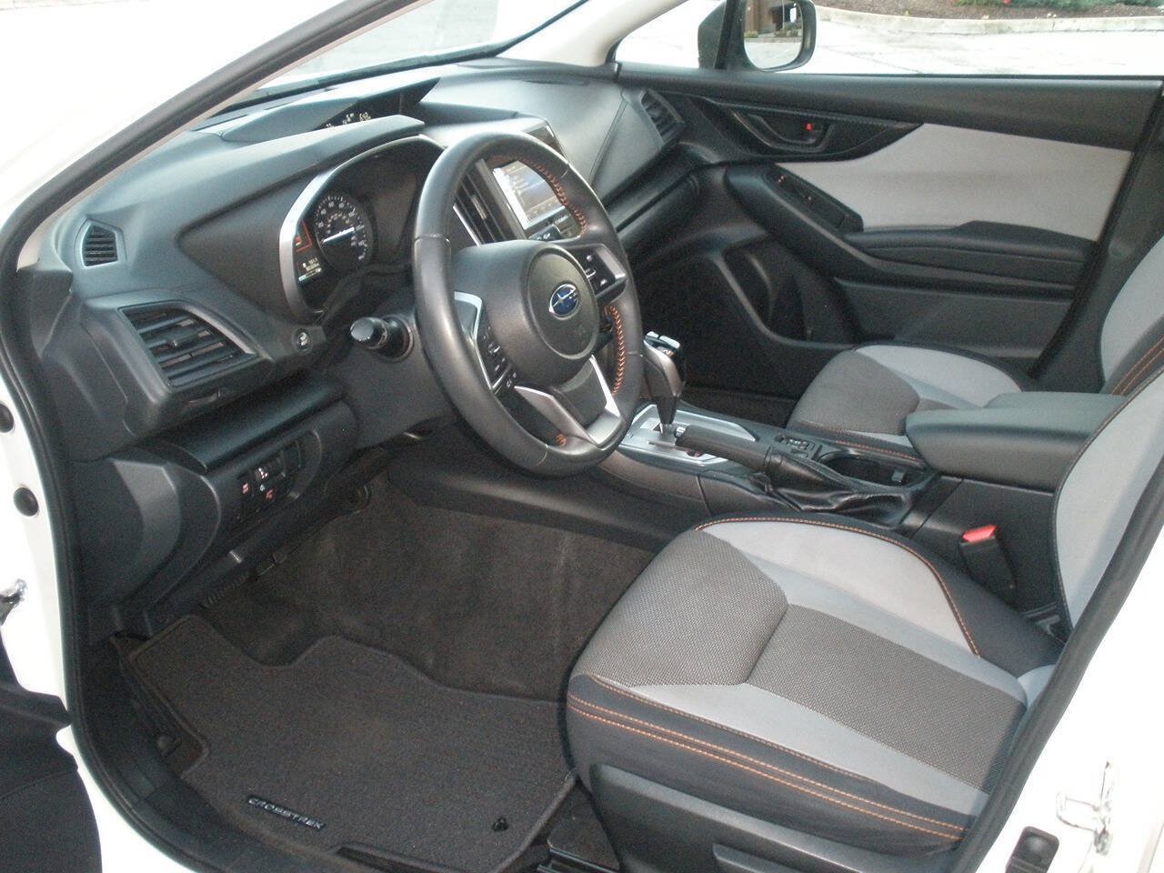 Used 2018 Subaru Crosstrek 2.0i Premium AWD/4WD image 24