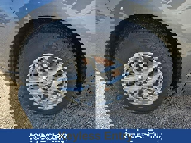 Used 2024 Ford Edge SEL w/ Convenience Package image 17