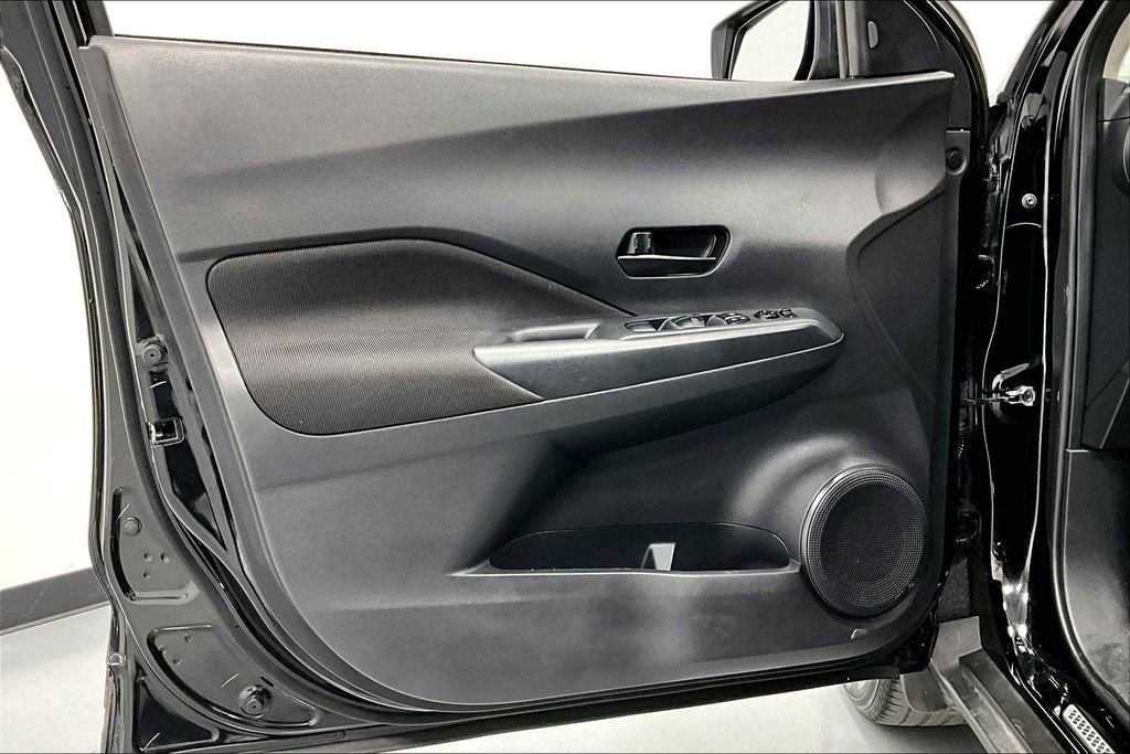 Used 2024 Nissan Kicks S image 20