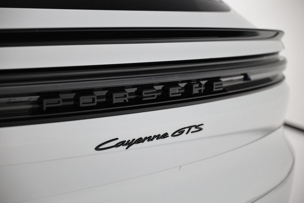 New 2026 Porsche Cayenne GTS AWD/4WD image 14