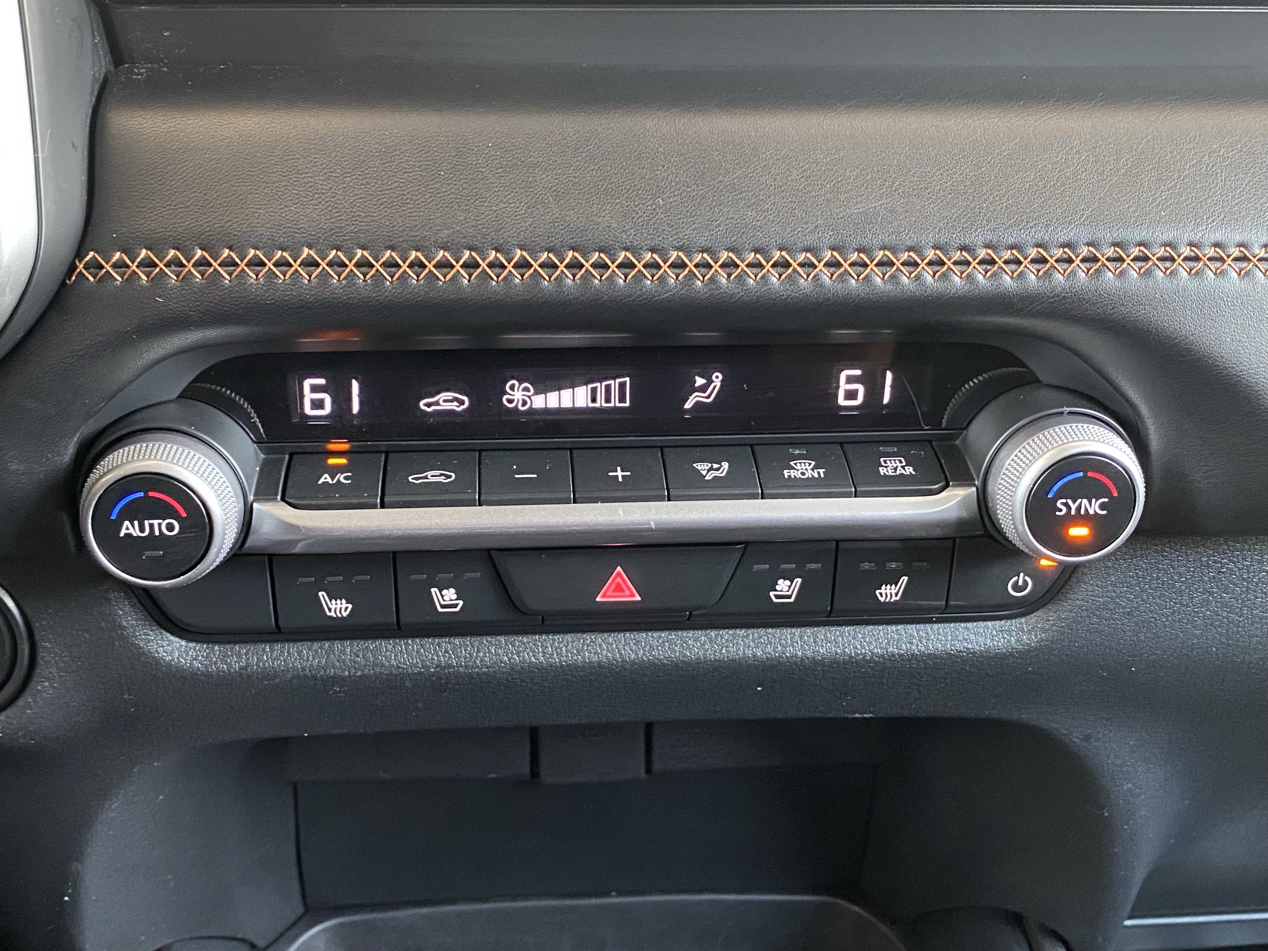 Certified 2026 MAZDA CX-50 AWD 2.5 Hybrid w/ Weather Package image 34