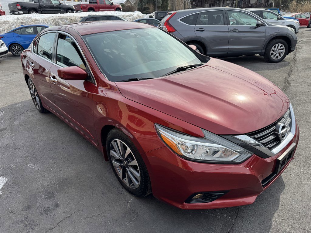 Used 2017 Nissan Altima 2.5 SV image 4