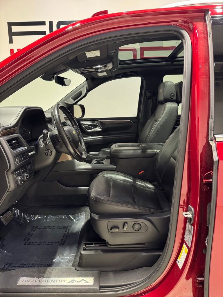 Used 2021 Chevrolet Tahoe High Country w/ Premium Package AWD/4WD image 9