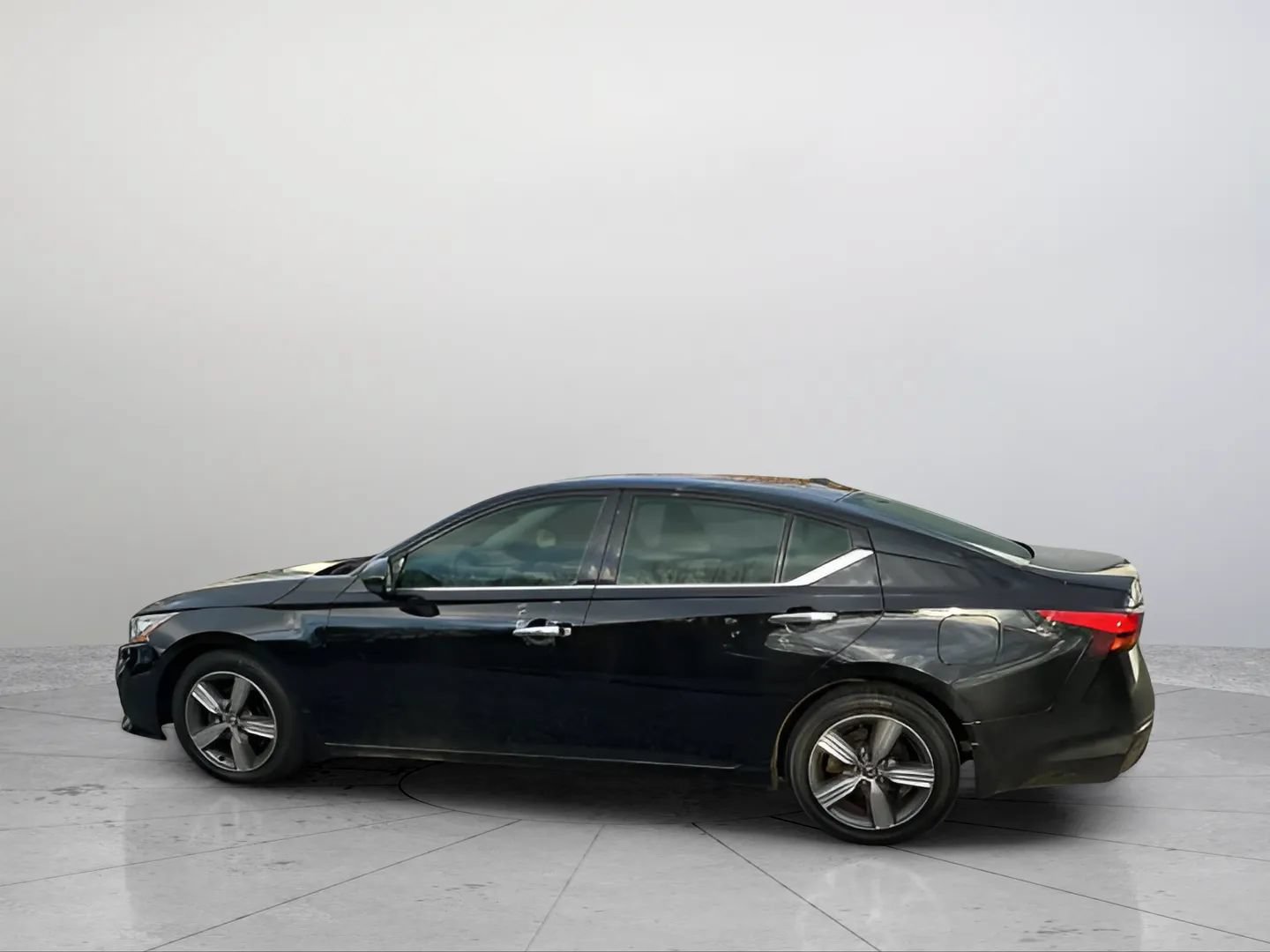 Used 2019 Nissan Altima 2.5 SV AWD/4WD image 15