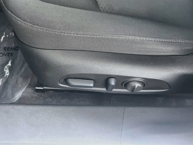 Used 2025 Chevrolet Malibu LT FWD image 16