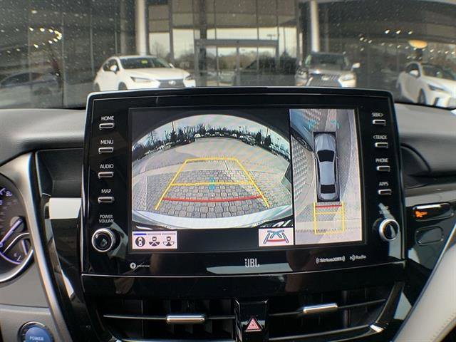 Used 2022 Toyota Camry XLE image 17