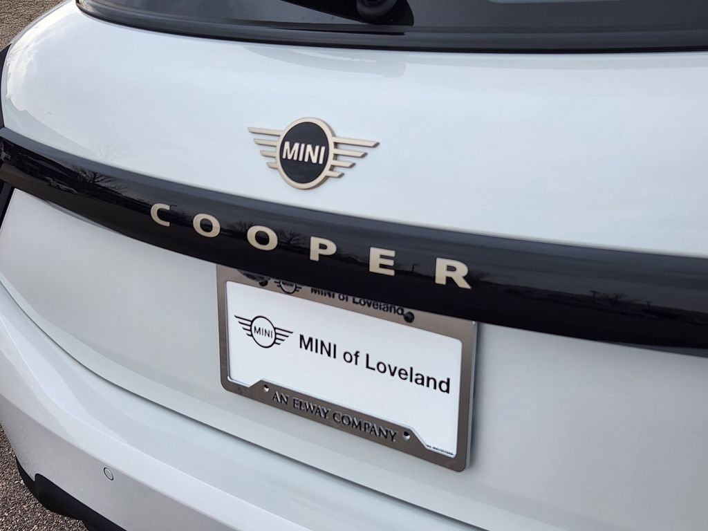 New 2026 MINI Cooper 4-Door Hardtop image 19