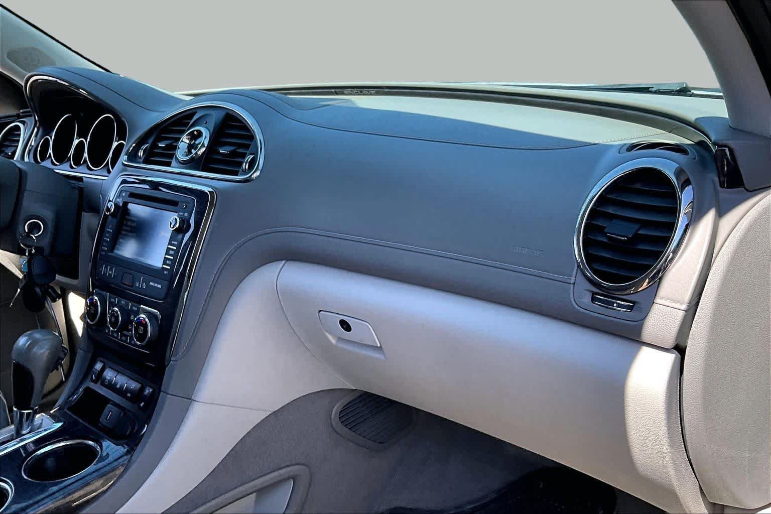 Used 2017 Buick Enclave Premium FWD image 19