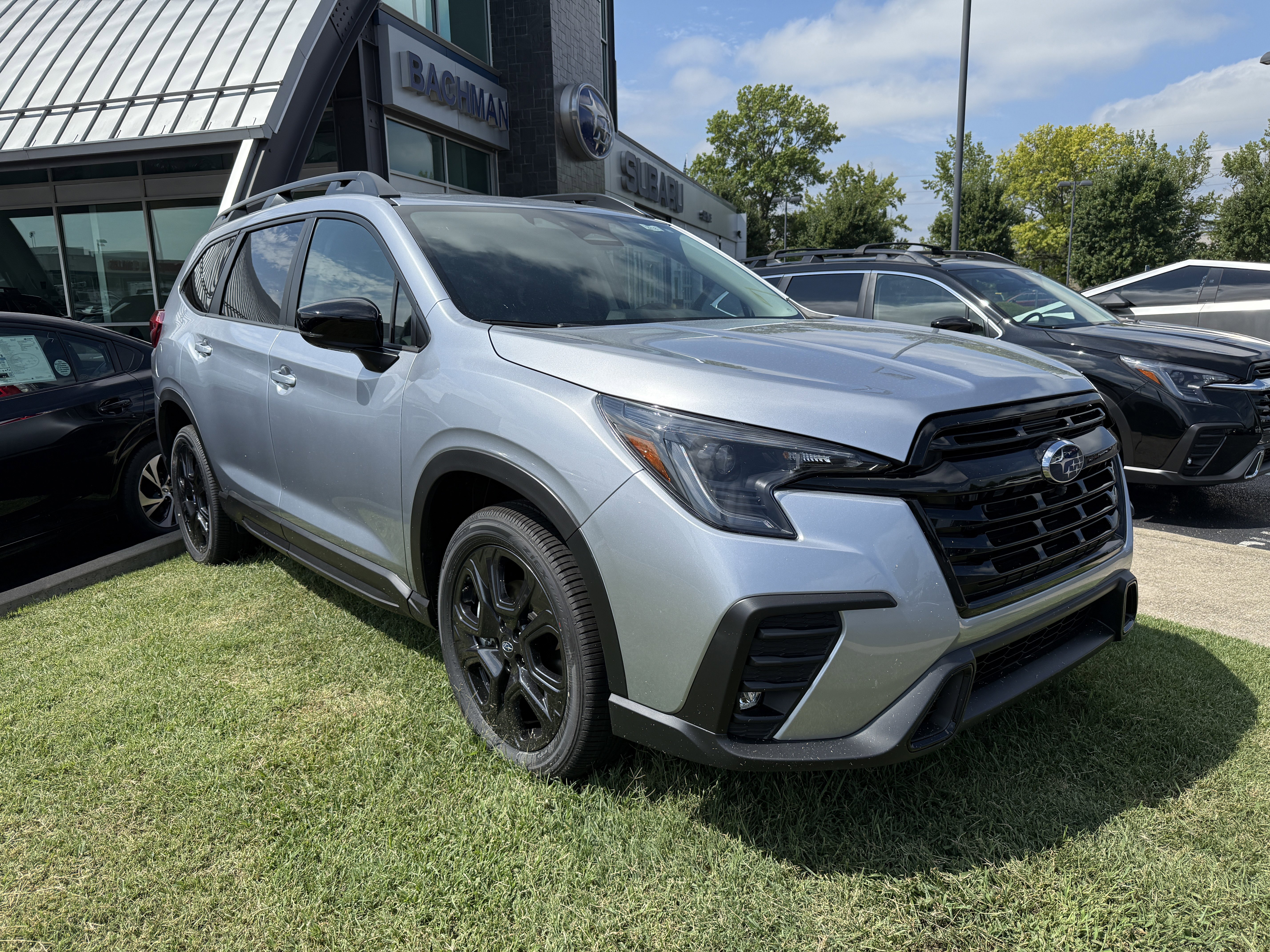 New 2025 Subaru Ascent Bronze Edition w/ Popular Package #2 image 2