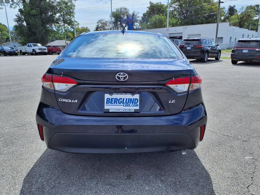Used 2023 Toyota Corolla LE image 5