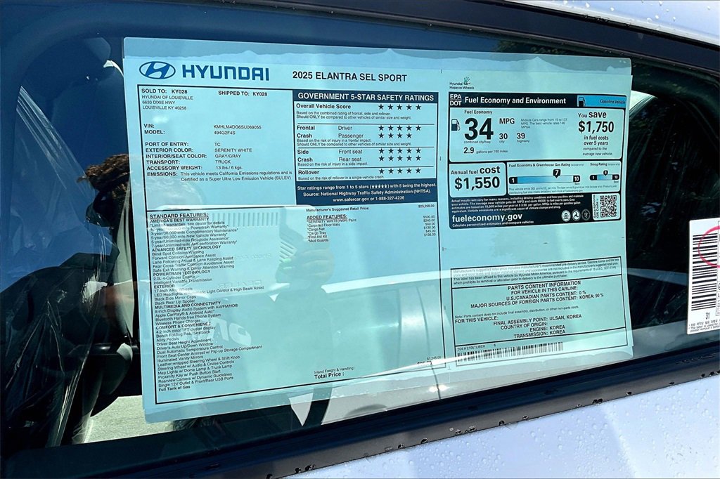 New 2025 Hyundai Elantra Sport image 13