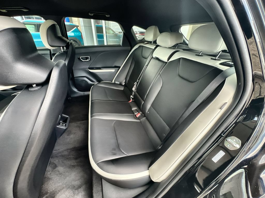 New 2026 Kia K4 GT-Line w/ GT-Line Premium Package FWD image 23