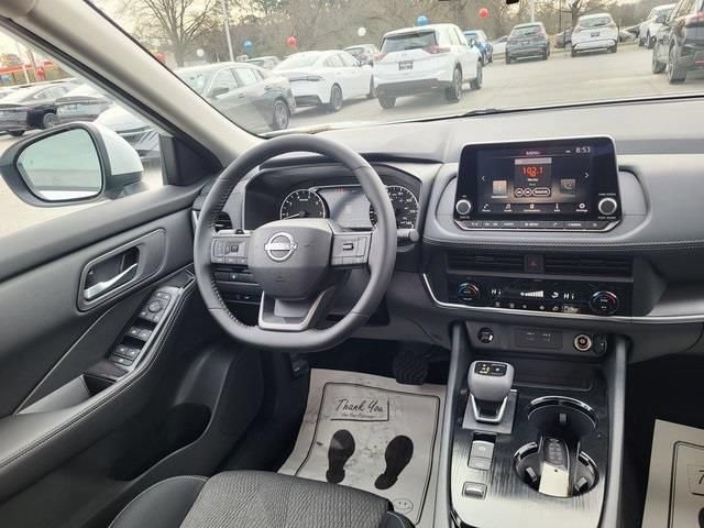 New 2026 Nissan Rogue SV FWD image 16