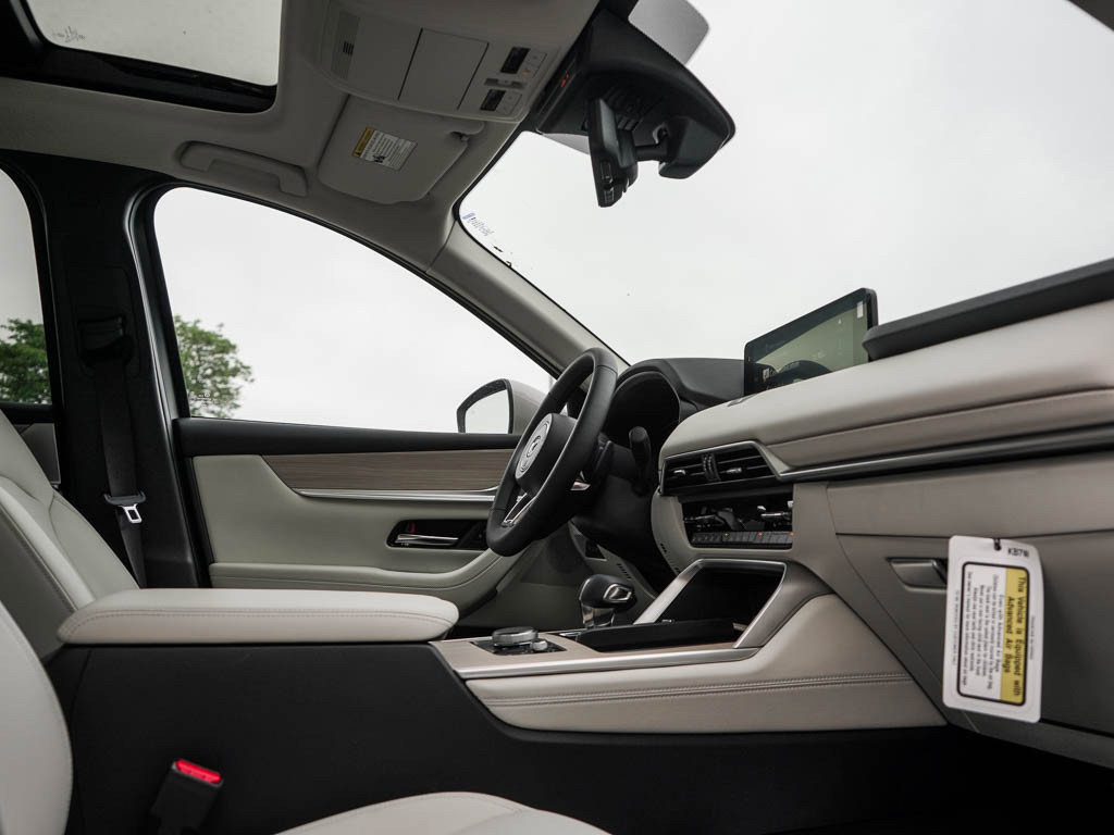 New 2026 MAZDA CX-90 Plug-In Hybrid w/ Premium Plus AWD/4WD image 10