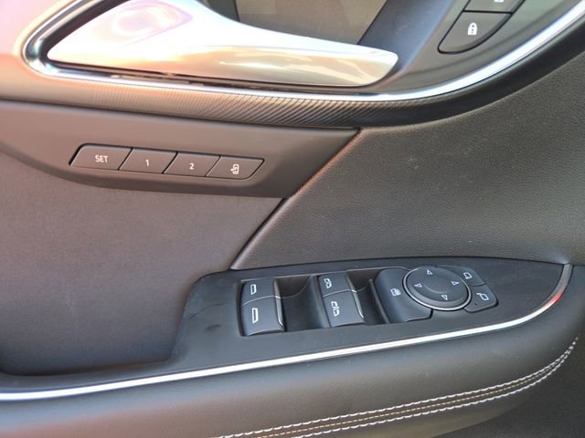 New 2025 Buick Envision Sport Touring image 10