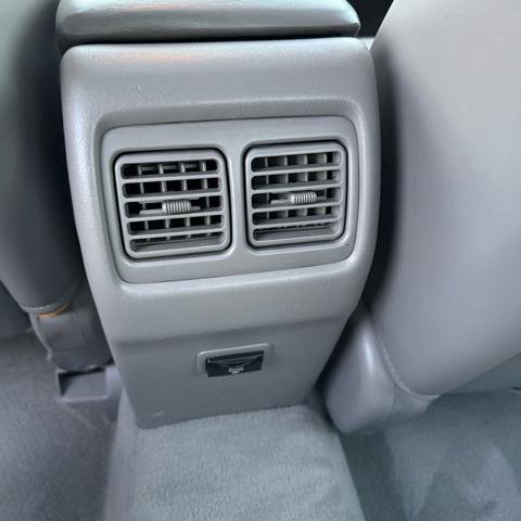 Used 2003 Toyota Avalon XLS image 16