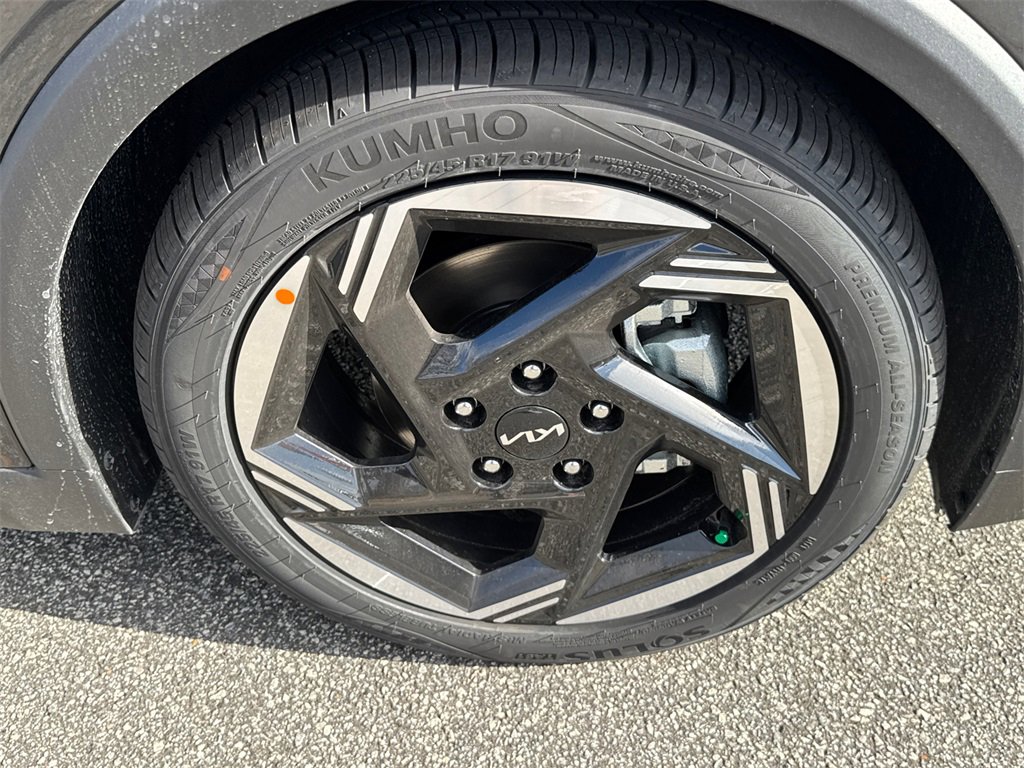 New 2025 Kia K4 EX image 12