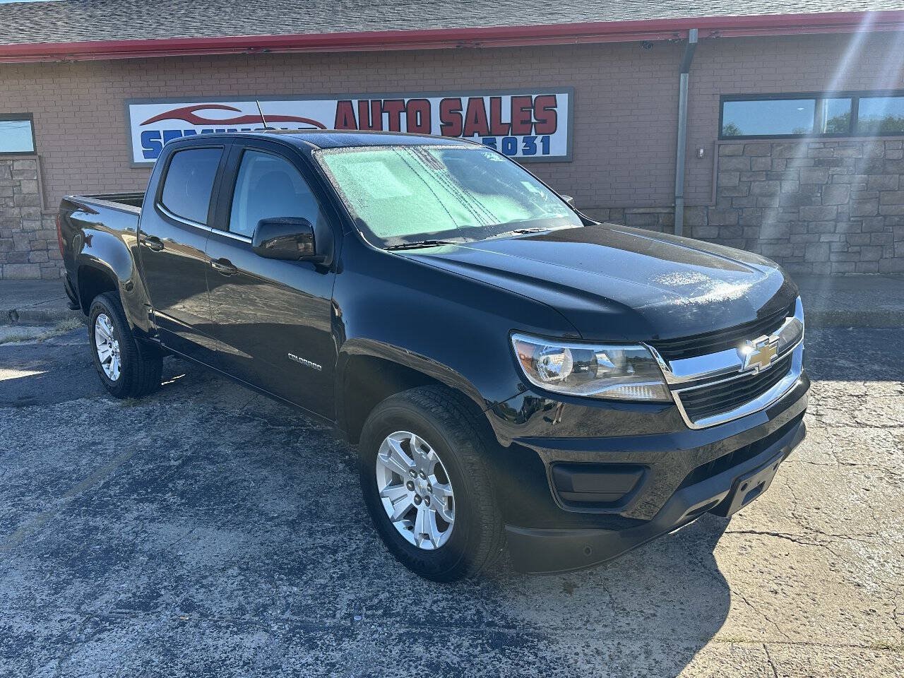 Used 2020 Chevrolet Colorado LT RWD image 1