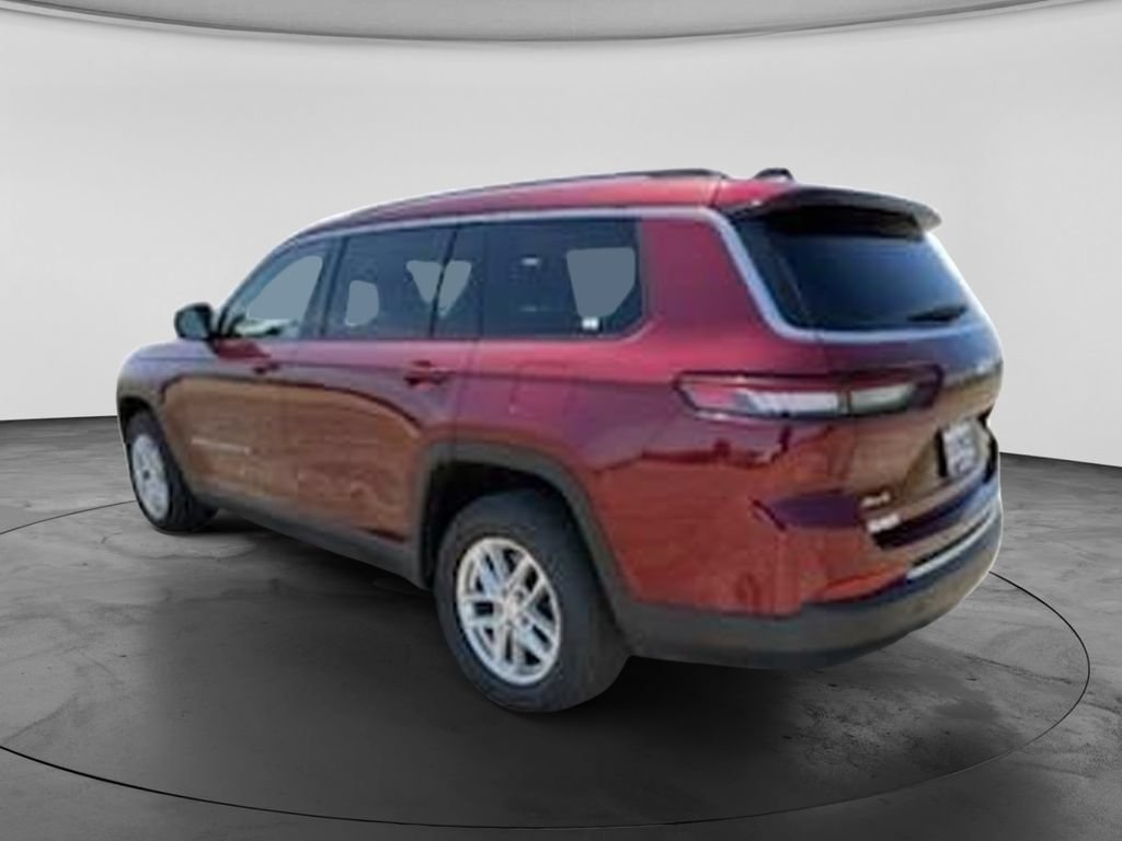 Used 2023 Jeep Grand Cherokee L Laredo AWD/4WD image 8