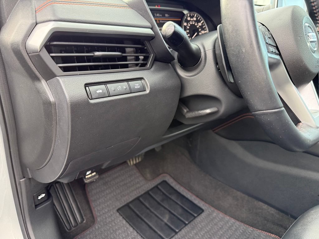 Used 2021 Nissan Altima 2.5 SR w/ SR Premium Package FWD image 14