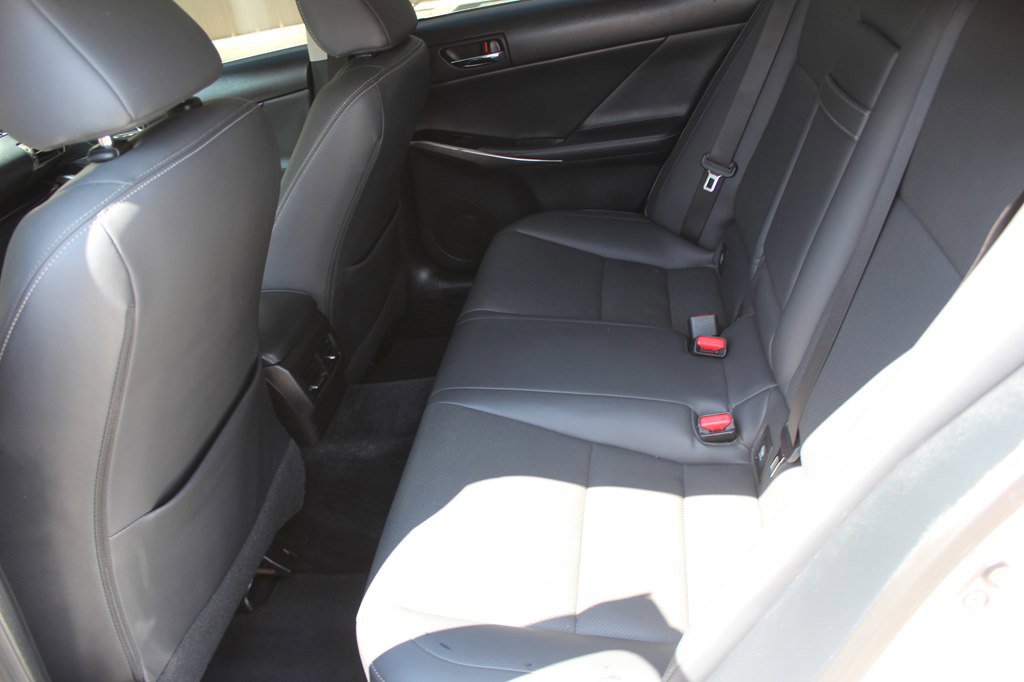 Used 2014 Lexus IS 250 image 32