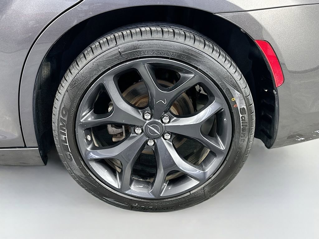Used 2023 Chrysler 300 S RWD image 35
