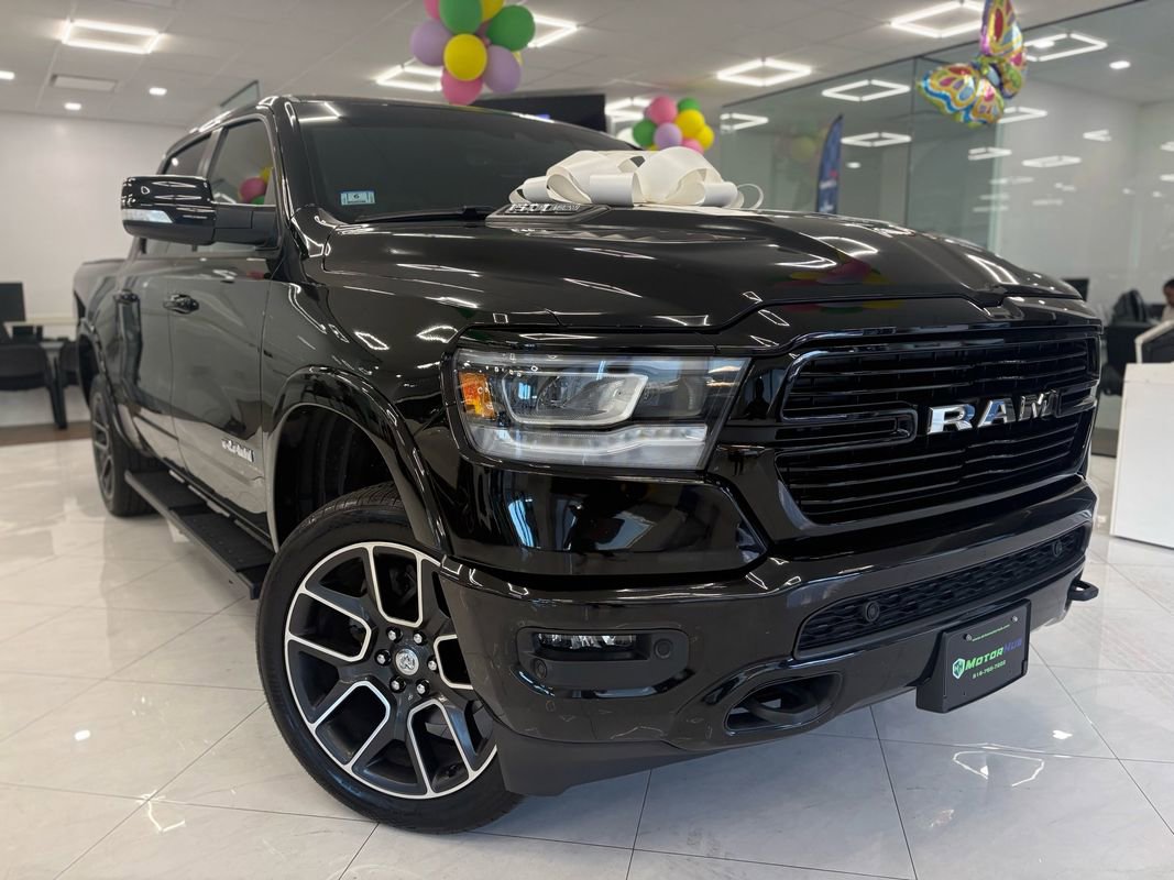 Used 2021 RAM 1500 Laramie w/ Sport Appearance Package AWD/4WD image 3