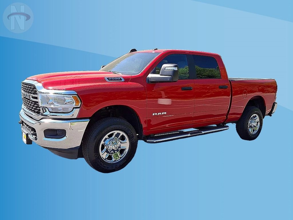 Used 2024 RAM 2500 Big Horn w/ Bed Utility Group AWD/4WD image 4